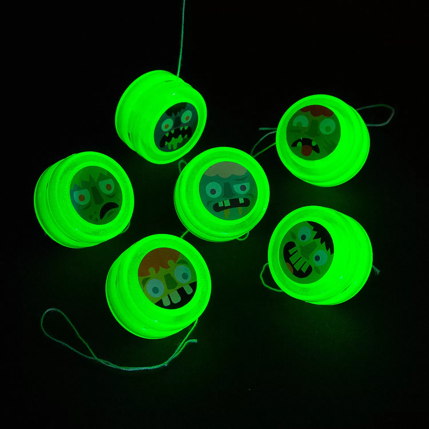 Oriental Trading Yo-Yos*Bulk 48 Pc. Glow-In-The-Dark Mini Zombie Yoyos