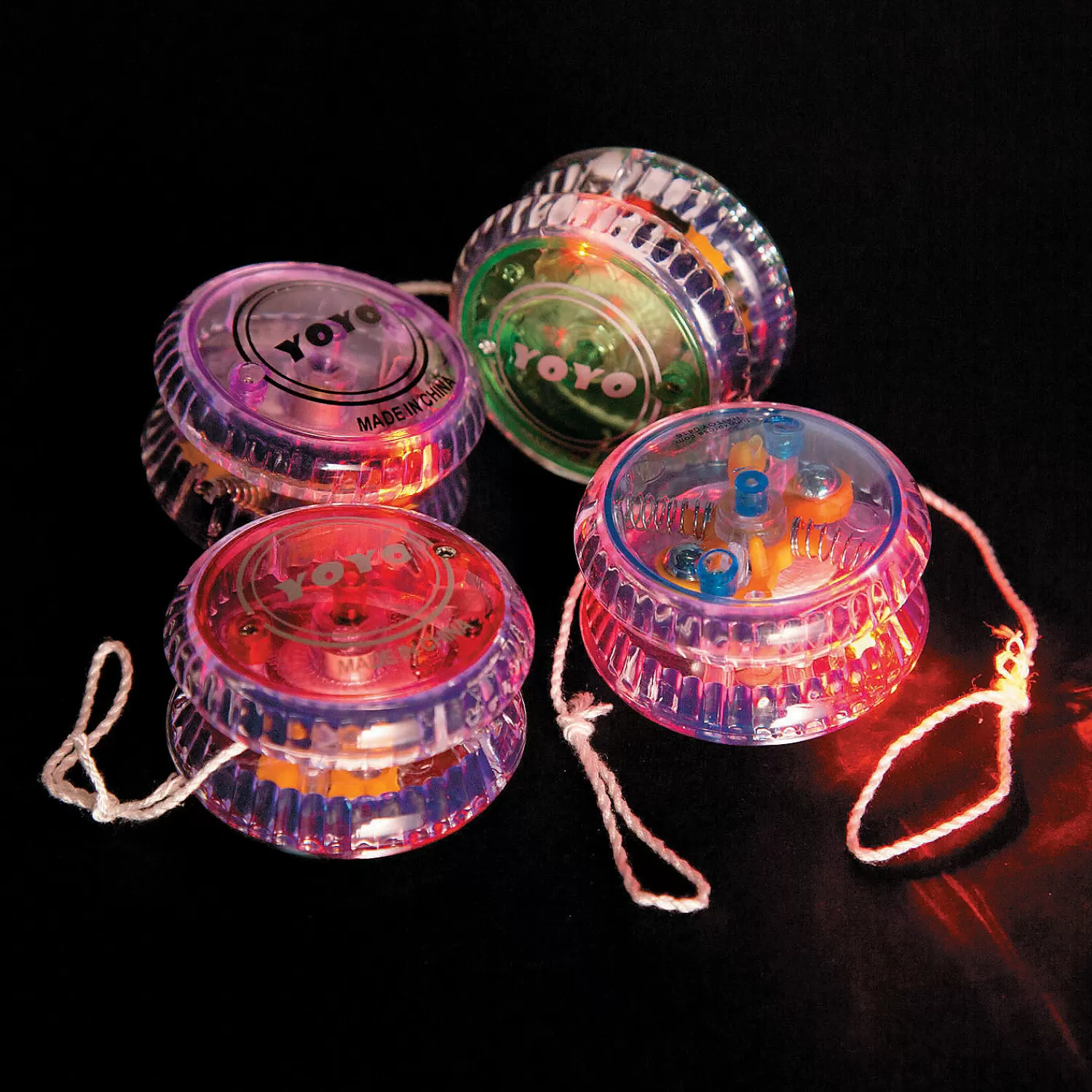 Oriental Trading Yo-Yos*Light-Up Champion Yoyos - 12 Pc.